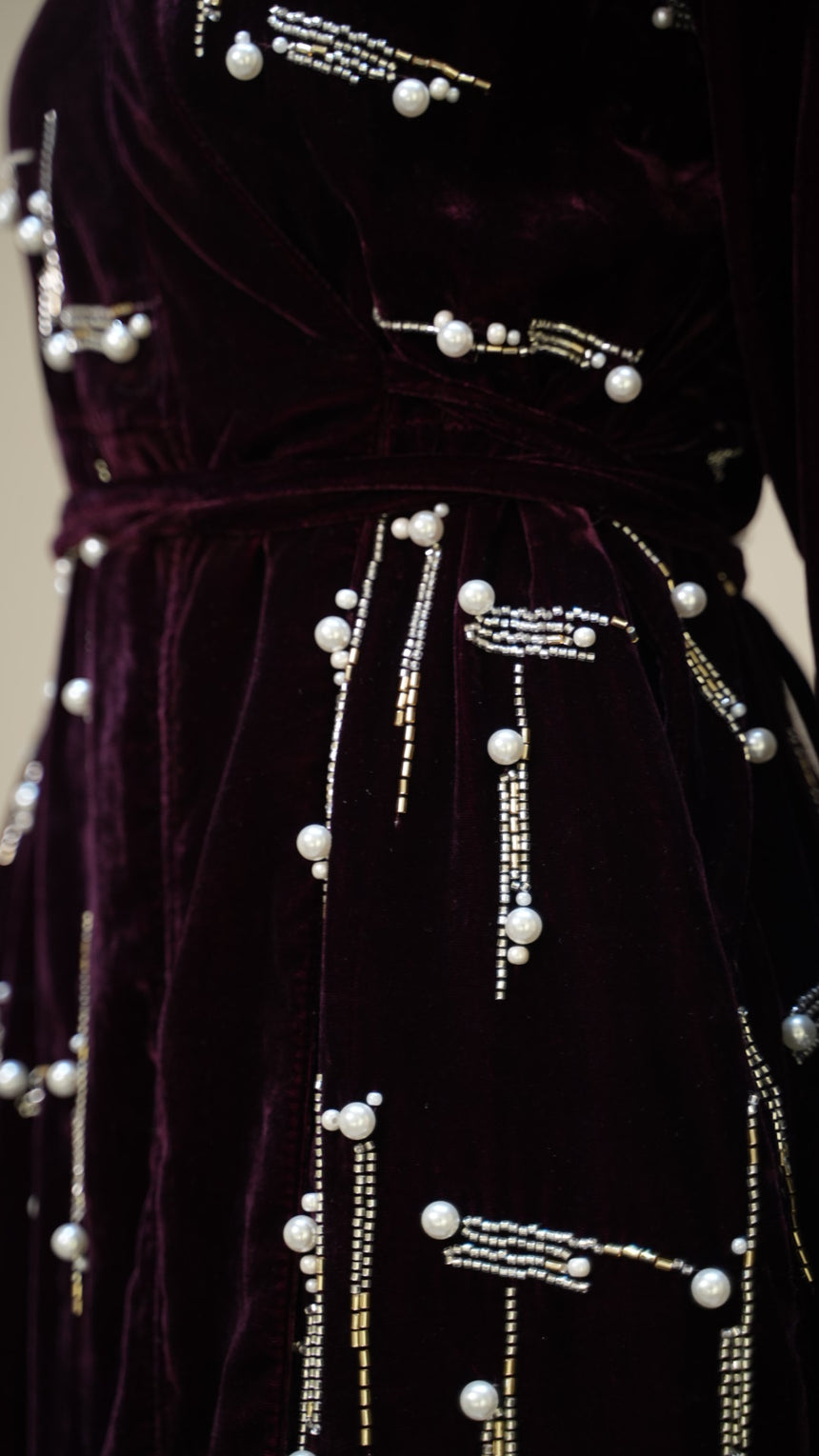 Pearl Earring Maroon